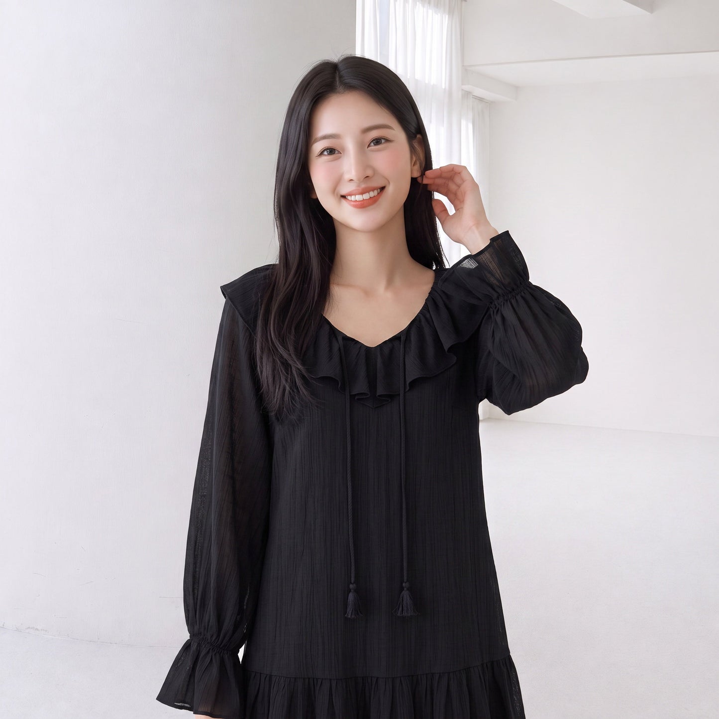 Flounce-collar dress